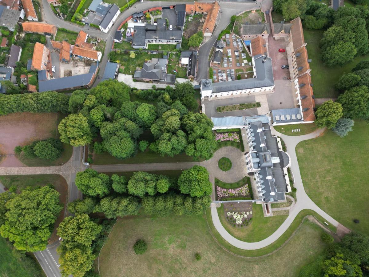 Chateau De Ranchicourt Bed & Breakfast Rebreuve-Ranchicourt Bagian luar foto
